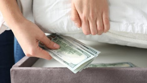 7 Ways to Store Your Cash Safely at Home