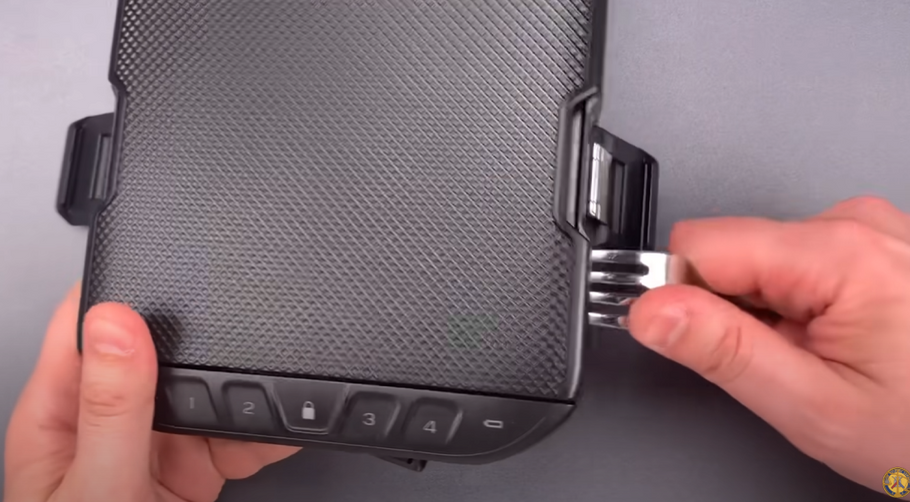 Vaultek LifePod Safe Opened With a Fork—A Critical Security Flaw